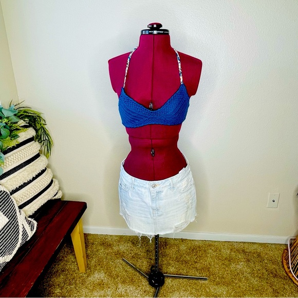 Blue crochet bathing suit top - size XS - Picture 2 of 5